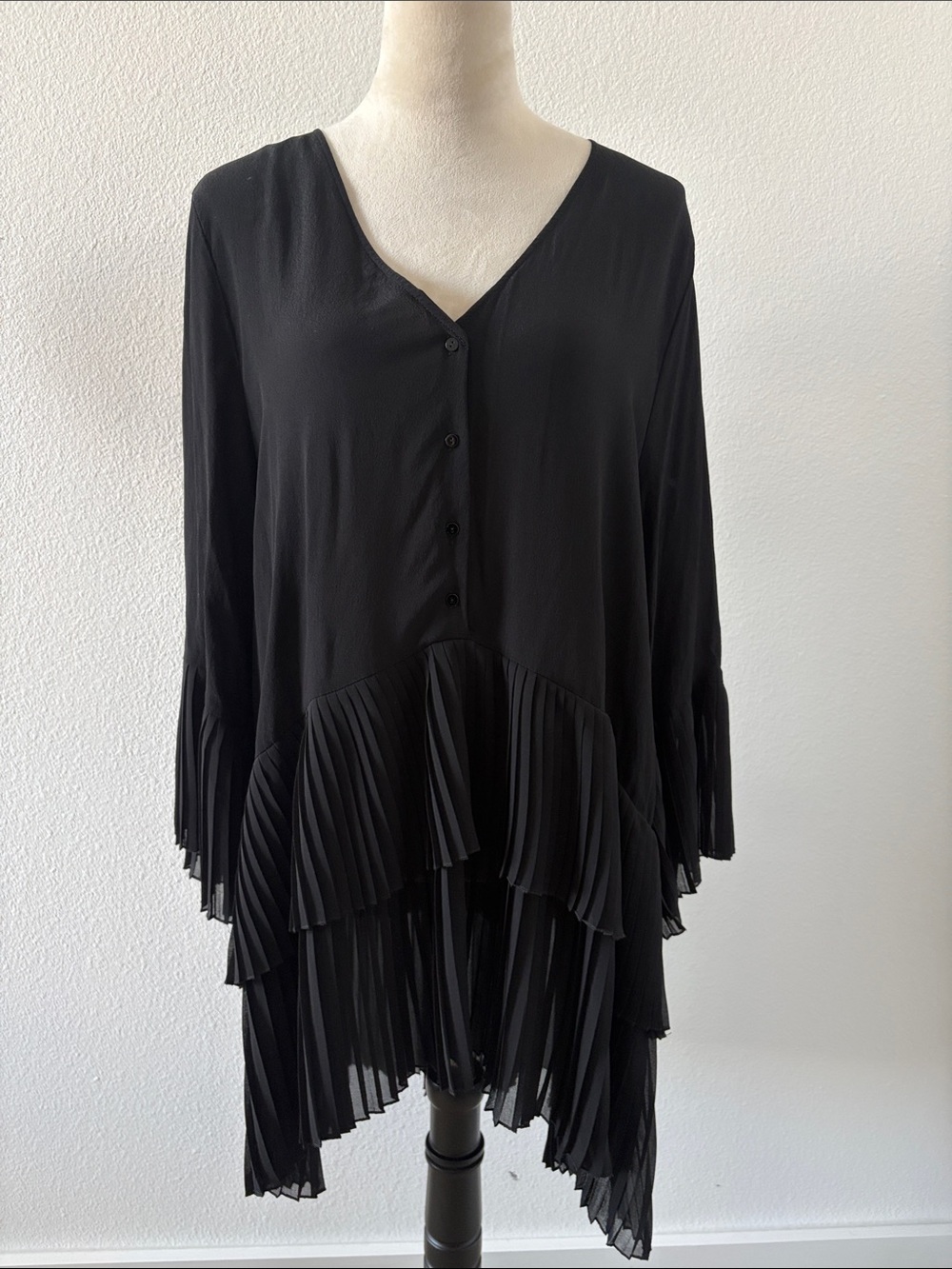 Zara Black Pleated Hem V-Neck Blouse